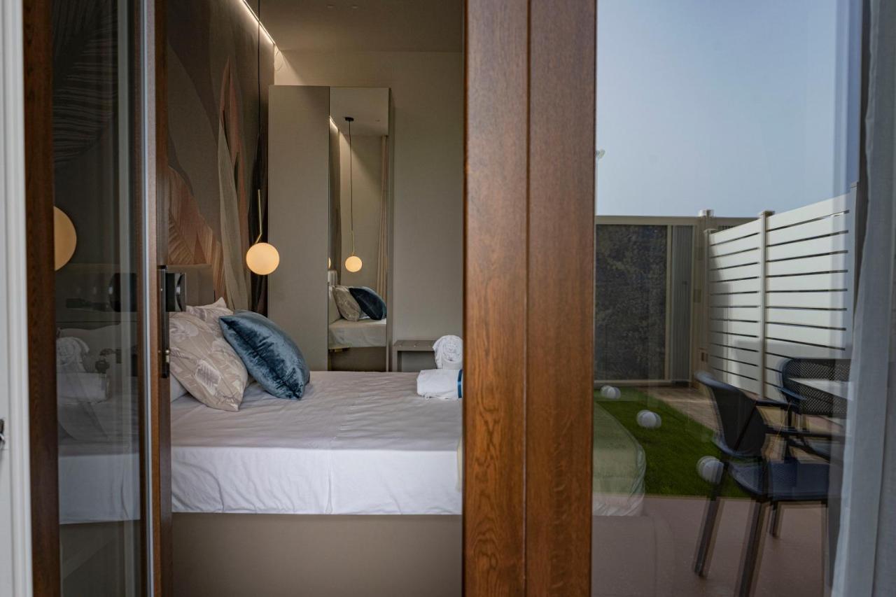 Ammare Guest house
